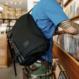 TOPO Designs Messenger Bag 13L Black Crossbody Shoulder Unisex Travel Laptop